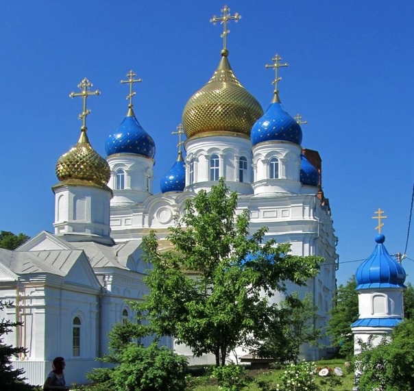 Параскево-Вознесенский женский монастырь.